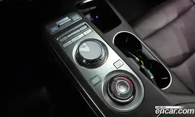 Genesis GV70 2021 2.5 Автомат в Москве № 930806, миниатюра 9