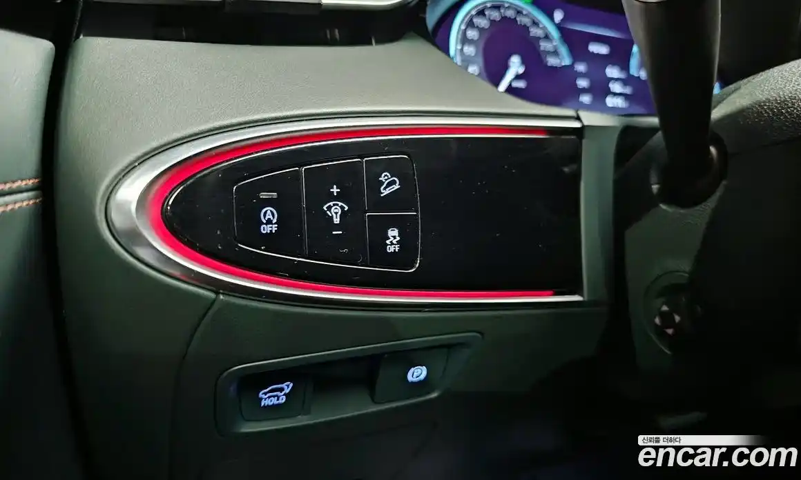 Genesis GV70 2021 2.5 Автомат в Москве № 930820, фото 18