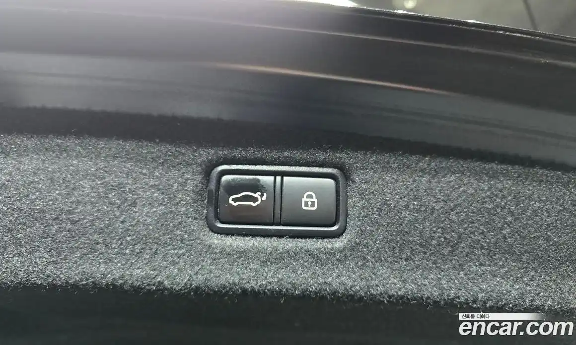 Genesis G90 2019 3.8 Автомат в Москве № 930856, фото 20