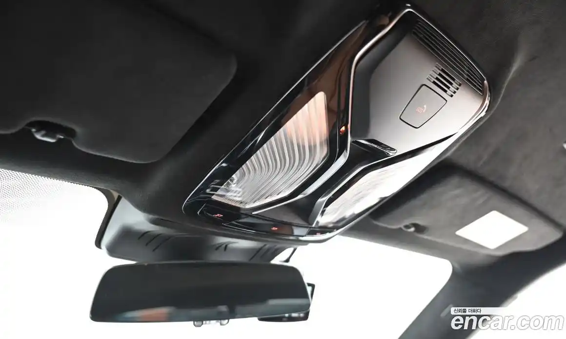 BMW 8-Series 2024 4.4 Автомат в Москве № 930905, фото 19