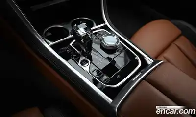 BMW 8-Series 2024 4.4 Автомат в Москве № 930905, миниатюра 9