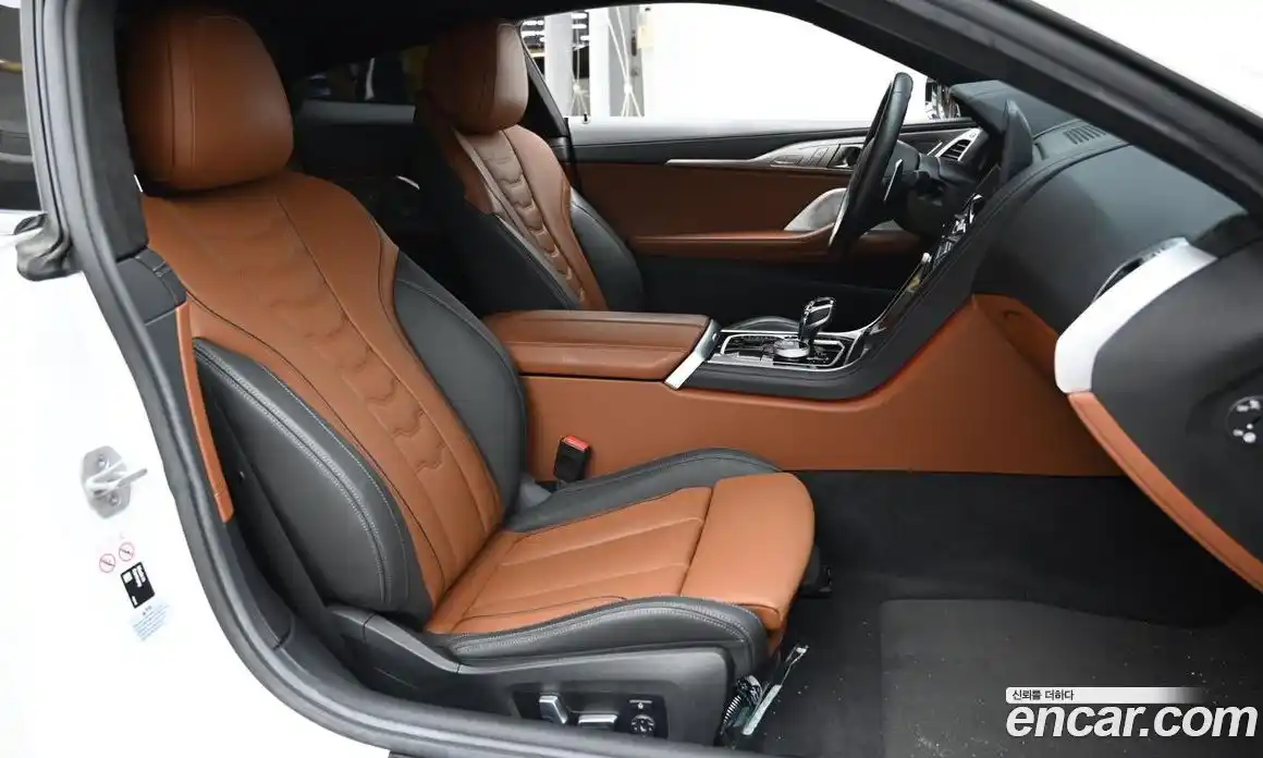 BMW 8-Series 2024 4.4 Автомат в Москве № 930905, фото 10