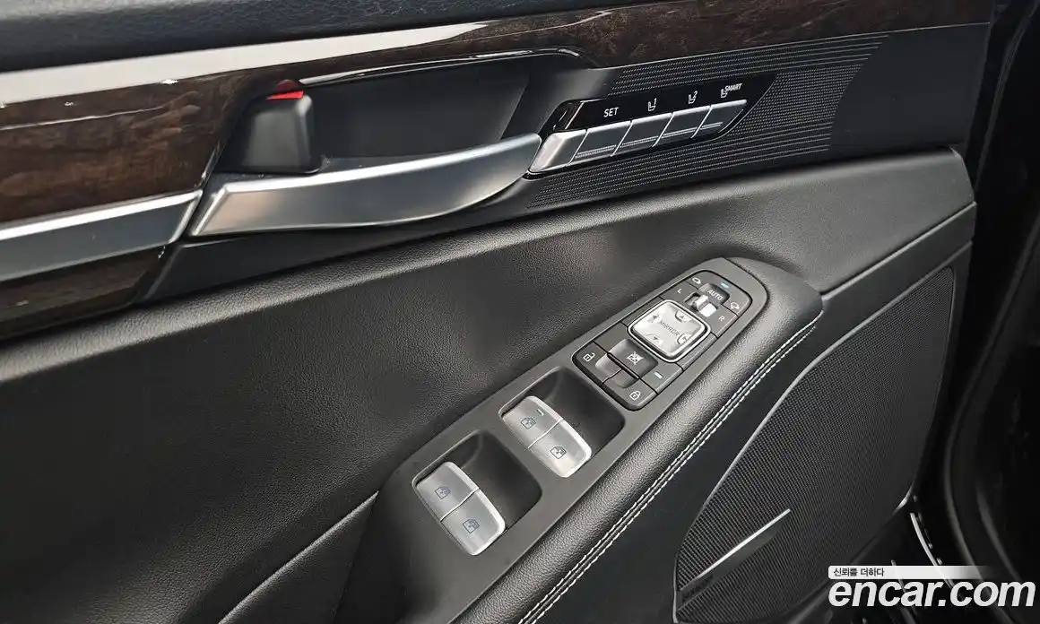 Genesis G90 2021 3.8 Автомат в Москве № 930912, фото 18