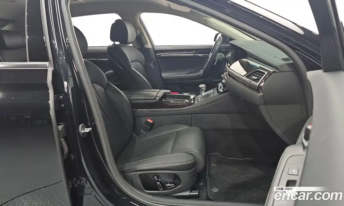 Genesis G90 2021 3.8 Автомат в Москве № 930912, фото 10