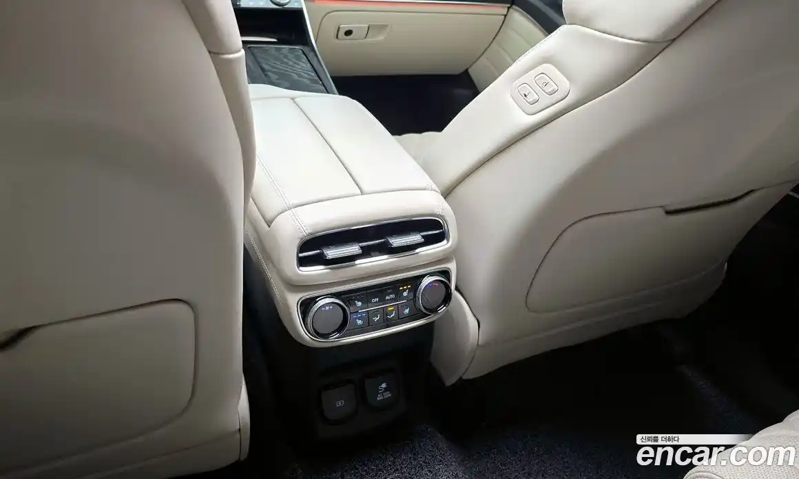 Genesis GV80 2021 3.0 Автомат в Москве № 930936, фото 18