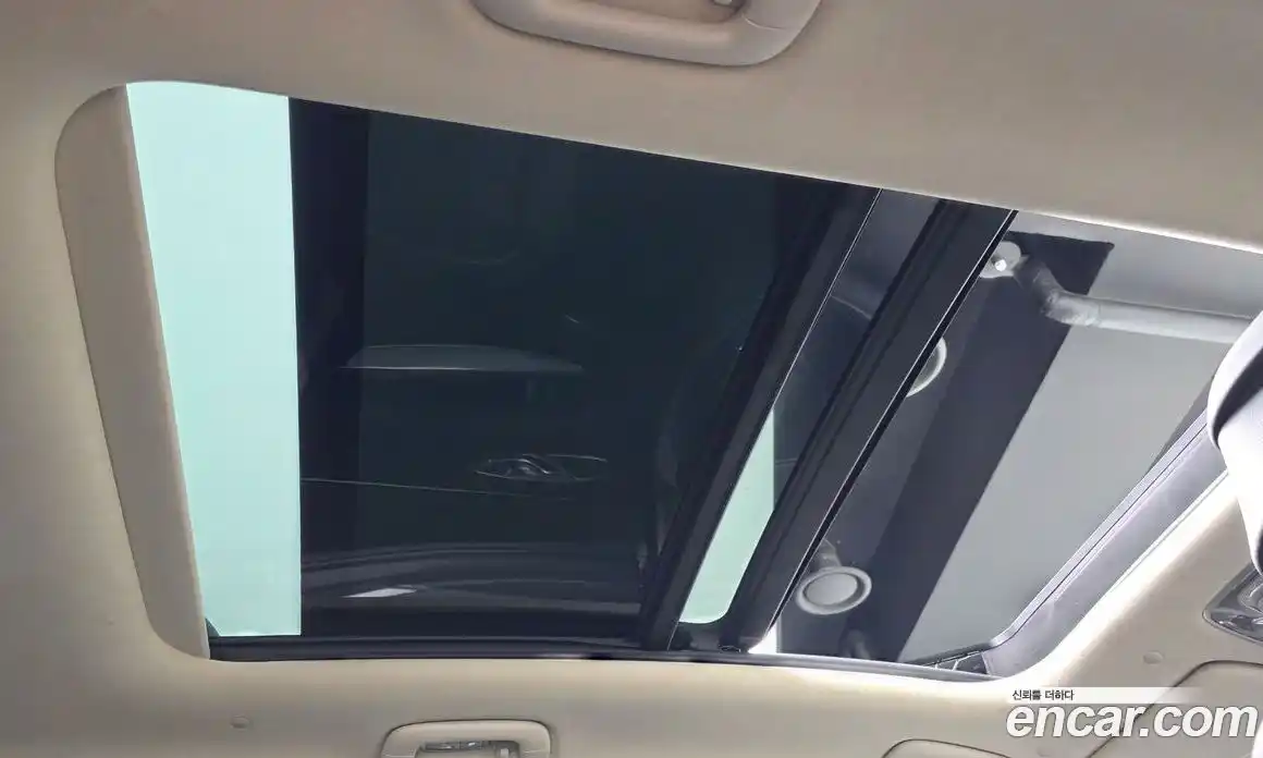 Genesis GV70 2022 0.1 Автомат в Москве № 930965, фото 19