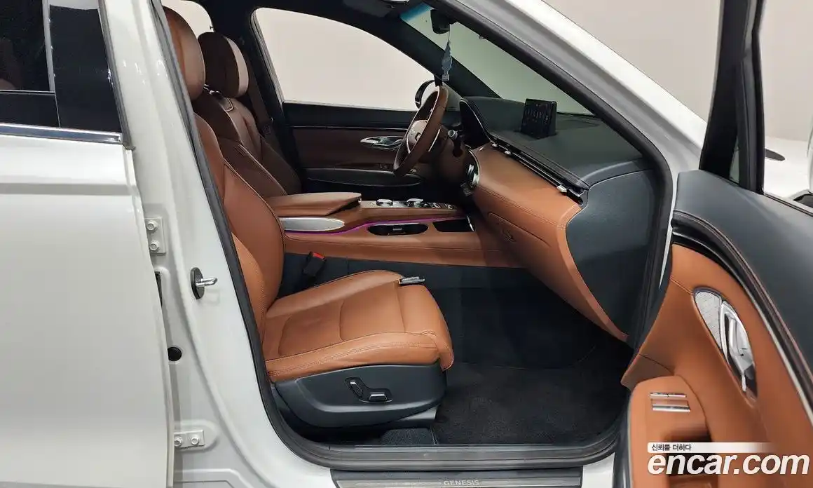 Genesis GV70 2022 2.5 Автомат в Москве № 931024, фото 10