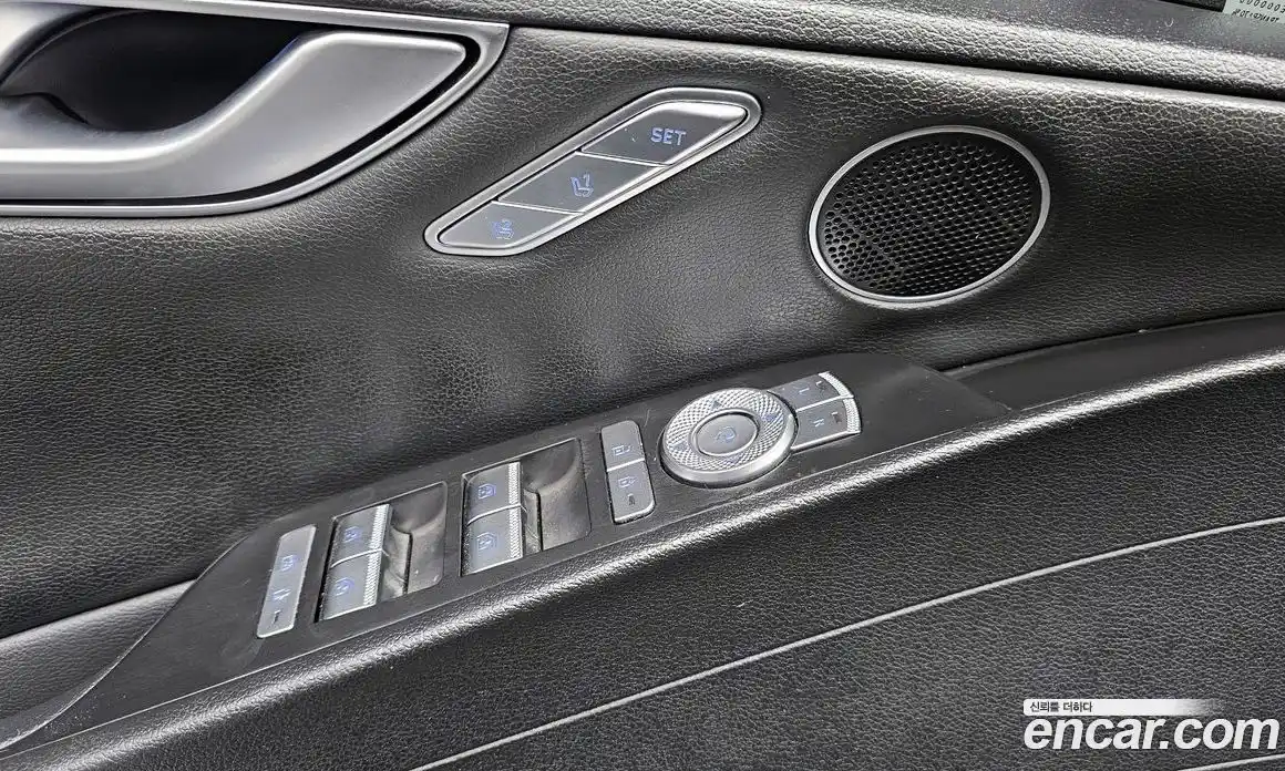 Genesis G80 2023 2.5 Автомат в Москве № 931034, фото 14