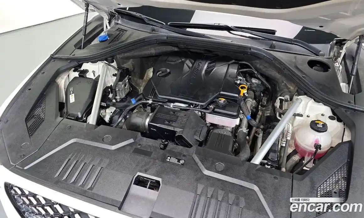 Genesis GV70 2022 2.5 Автомат в Москве № 931178, фото 6