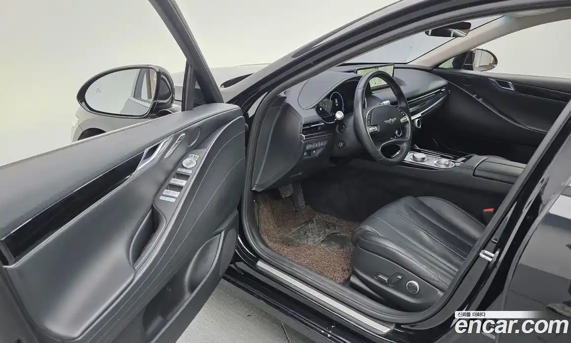 Genesis G80 2023 2.5 Классический в Москве № 931194, фото 10