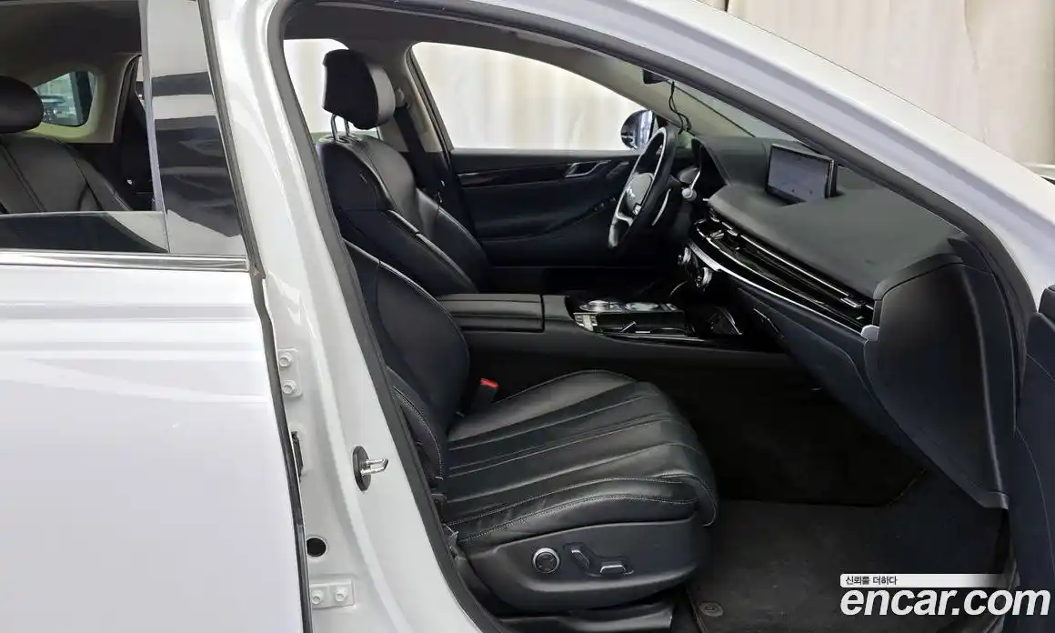 Genesis G80 2020 2.5 Классический в Москве № 931261, фото 11