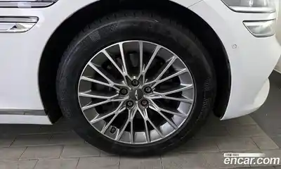 Genesis G80 2020 2.5 Классический в Москве № 931261, миниатюра 5