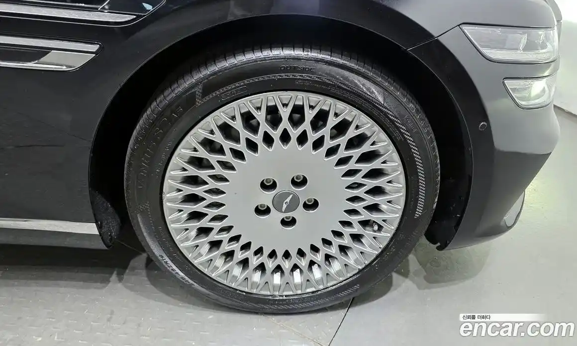 Genesis G80 2022 2.5 Классический в Москве № 931286, фото 5