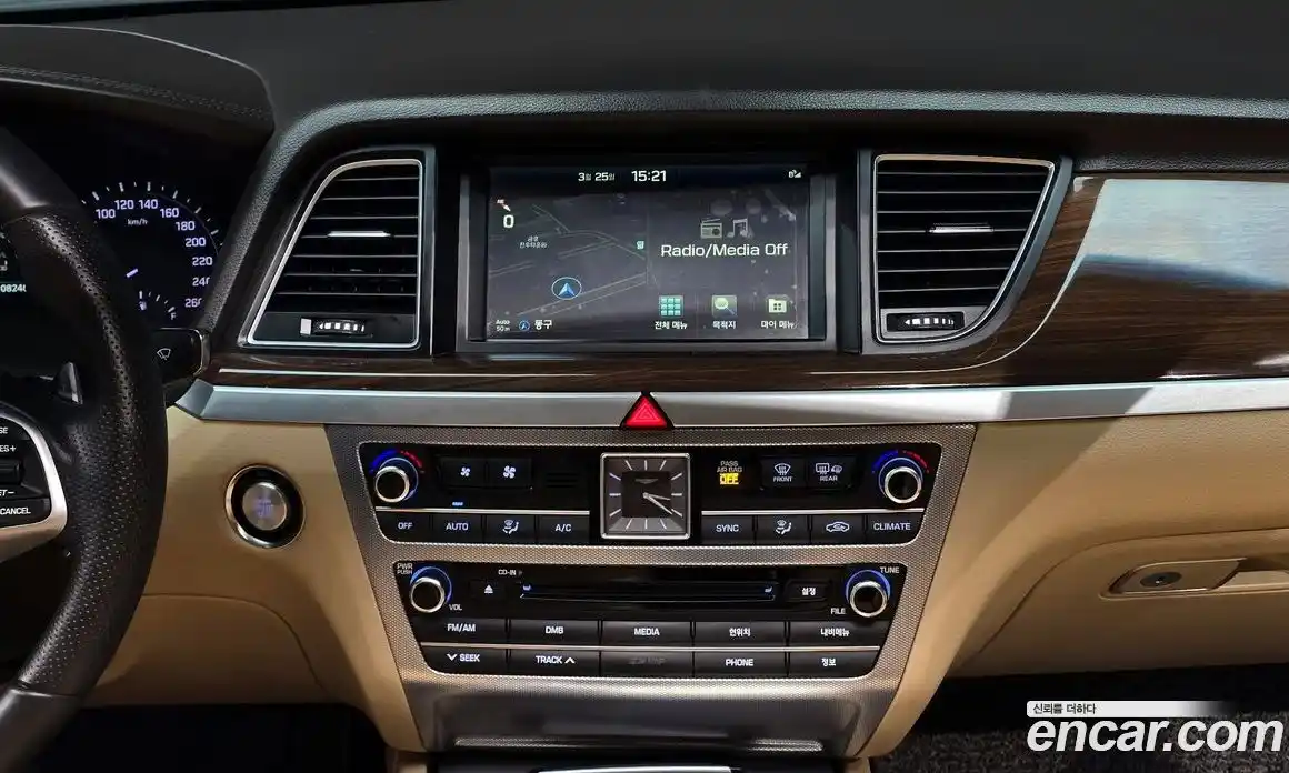 Genesis G80 2017 3.3 Автомат в Москве № 931330, фото 16