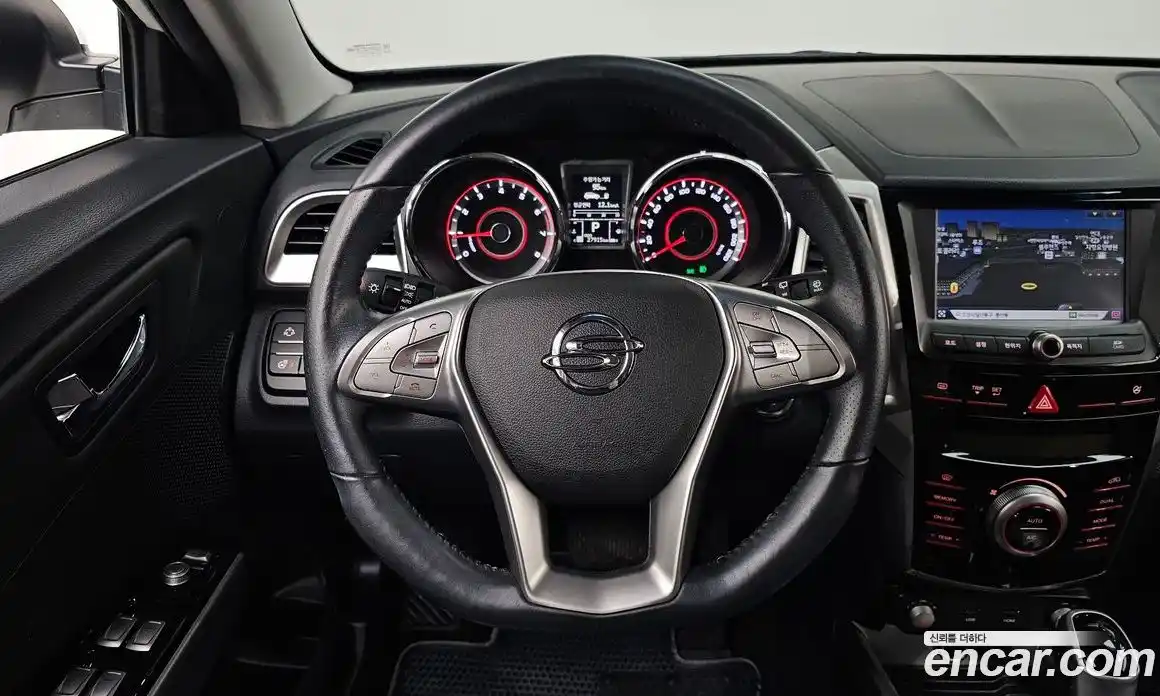 SsangYong TIBOLI 2016 1.6 Автомат в Москве № 931754, фото 12