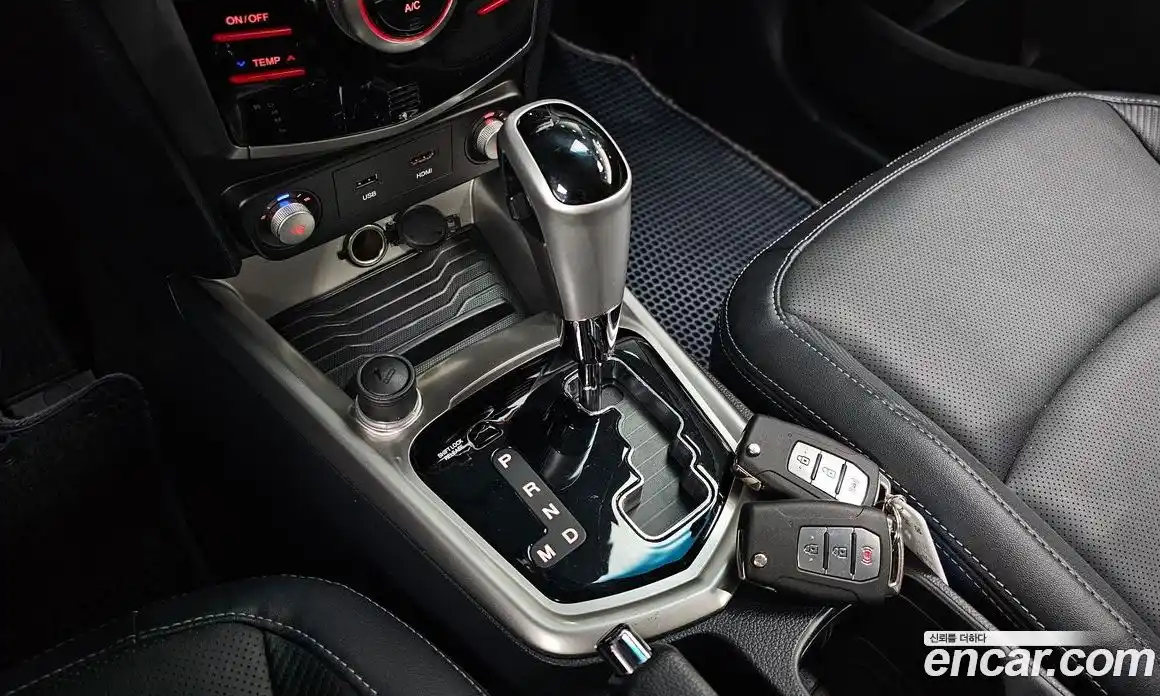 SsangYong TIBOLI 2016 1.6 Автомат в Москве № 931754, фото 8