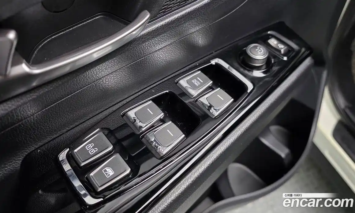 SsangYong Korando 2020 1.5 Автомат в Москве № 932228, фото 12