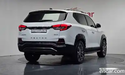 SsangYong Rexton 2020 2.2 Автомат в Москве № 932230, миниатюра 2
