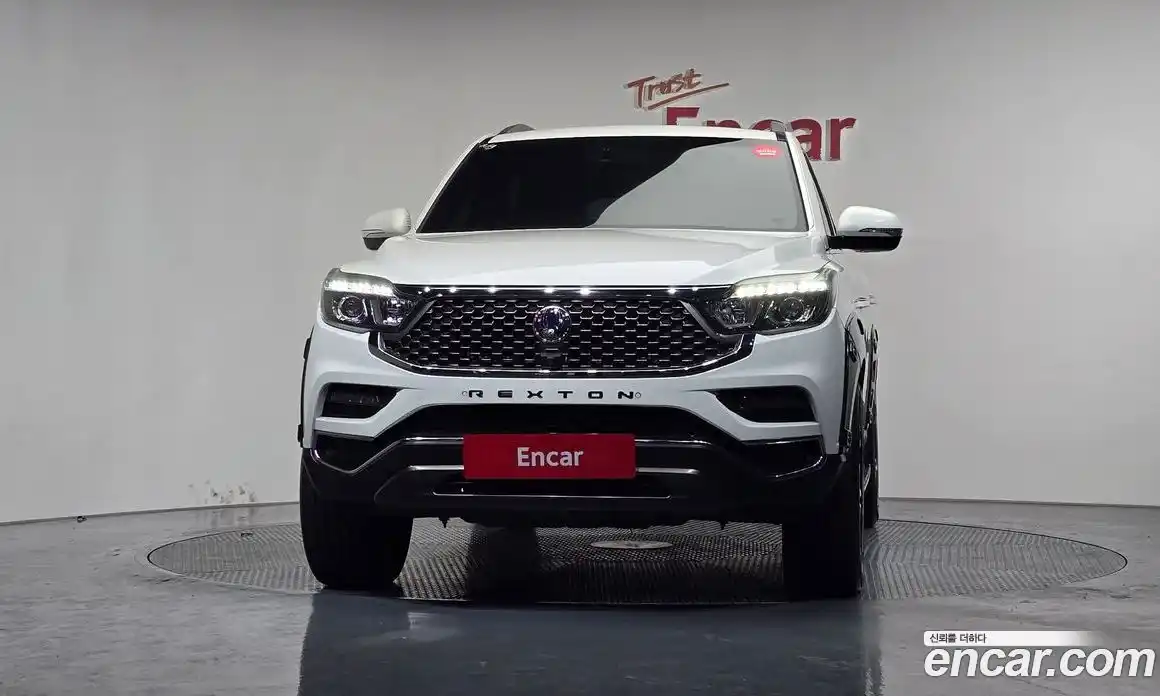 SsangYong Rexton 2020 2.2 Автомат в Москве № 932230, фото 3