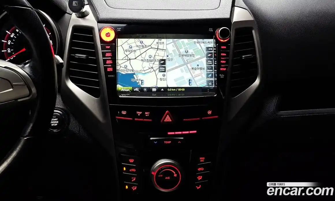 SsangYong TIBOLI 2016 1.6 Автомат в Москве № 932652, фото 14