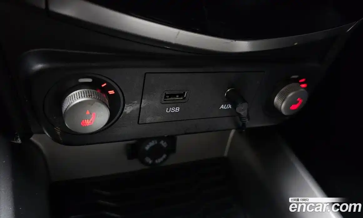 SsangYong TIBOLI 2016 1.6 Автомат в Москве № 932652, фото 16