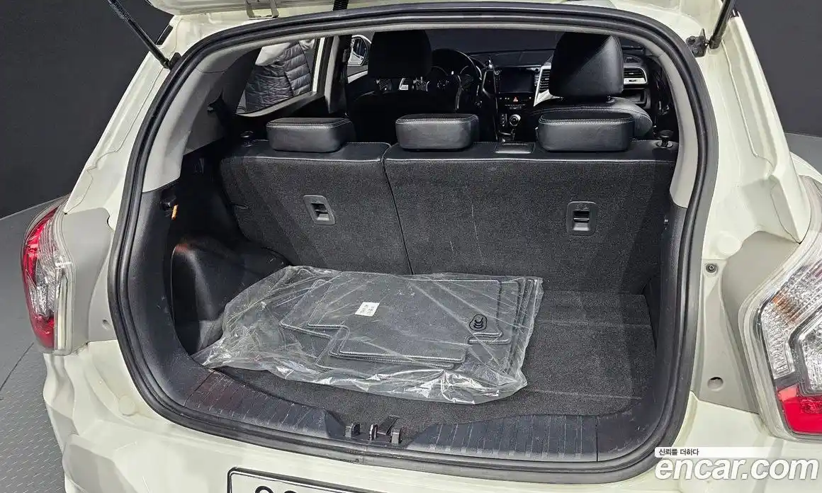 SsangYong TIBOLI 2016 1.6 Автомат в Москве № 932652, фото 20