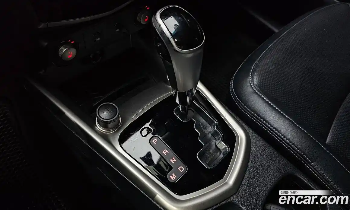 SsangYong TIBOLI 2016 1.6 Автомат в Москве № 932652, фото 9