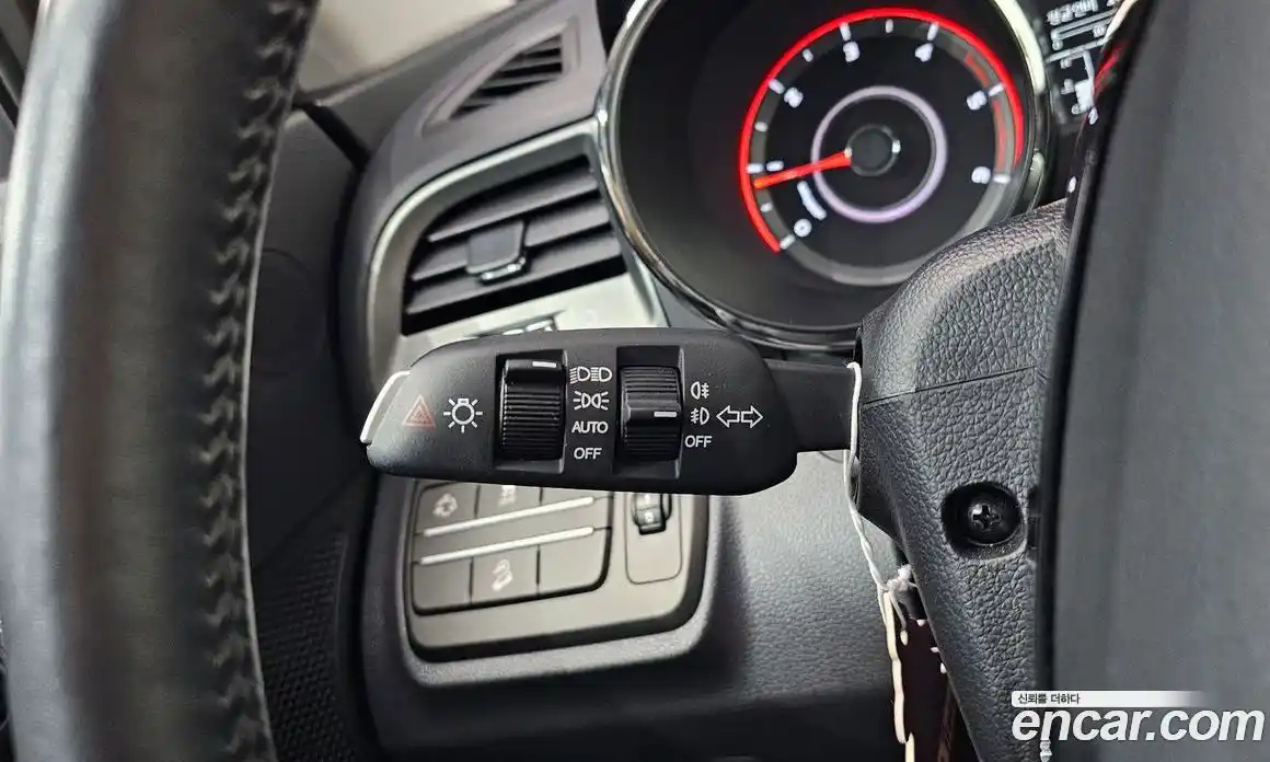 SsangYong TIBOLI 2019 1.6 Автомат в Москве № 932844, фото 16