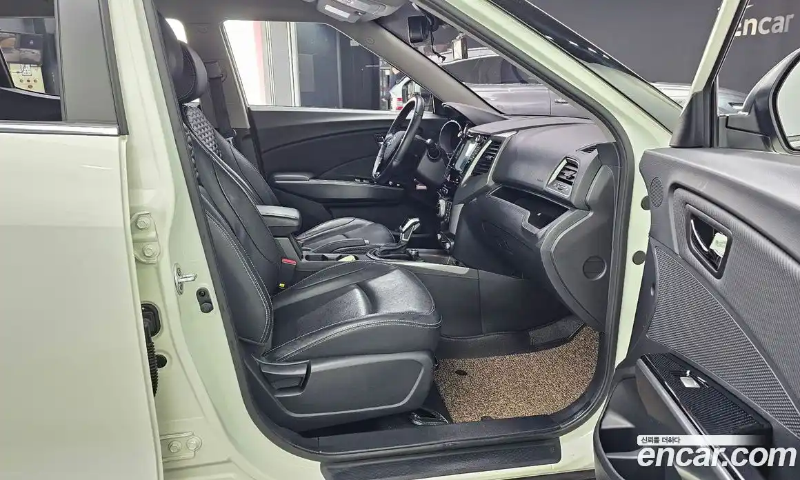 SsangYong TIBOLI 2019 1.6 Автомат в Москве № 932844, фото 10