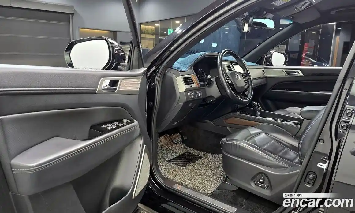 SsangYong Rexton 2017 2.2 Автомат в Москве № 932902, фото 11