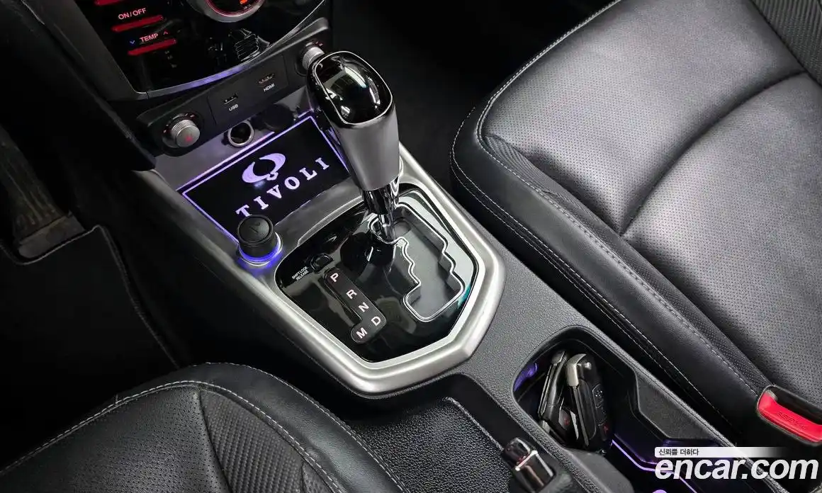 SsangYong TIBOLI 2015 1.6 гидро в Москве № 932933, фото 9