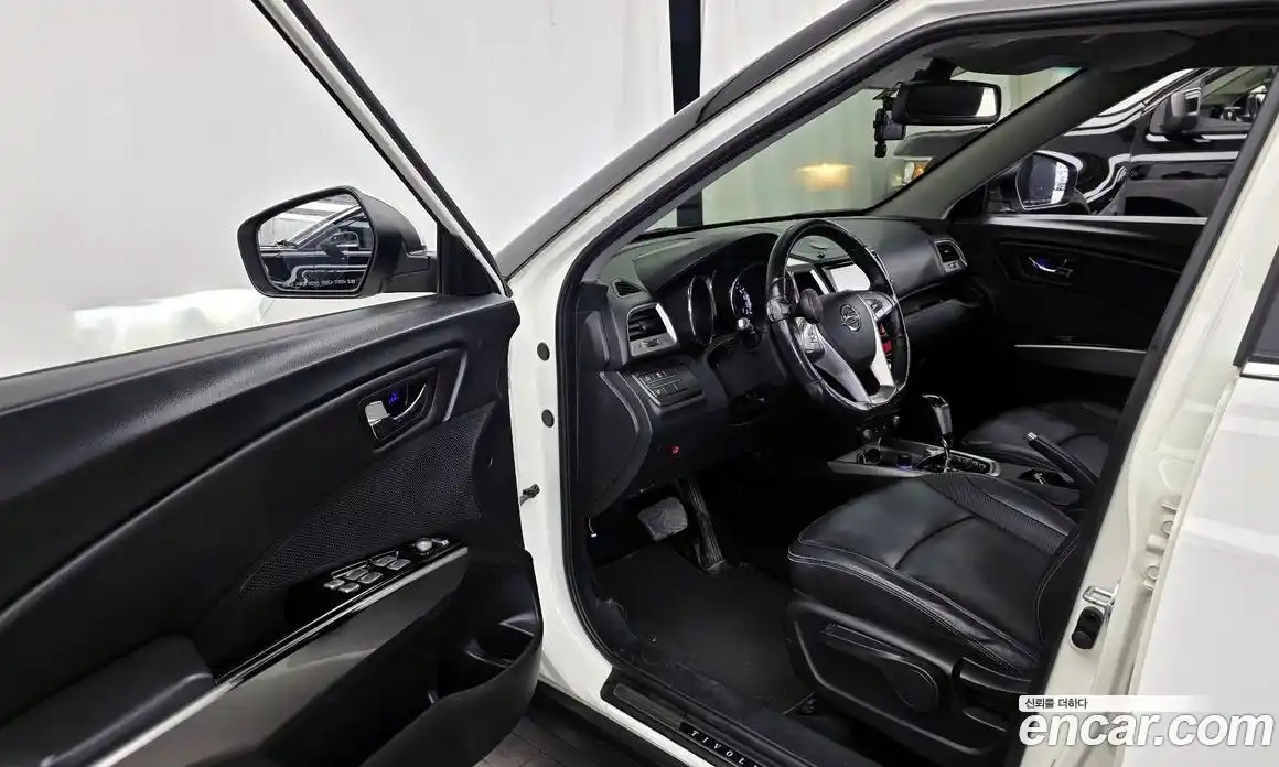 SsangYong TIBOLI 2015 1.6 гидро в Москве № 932933, фото 10