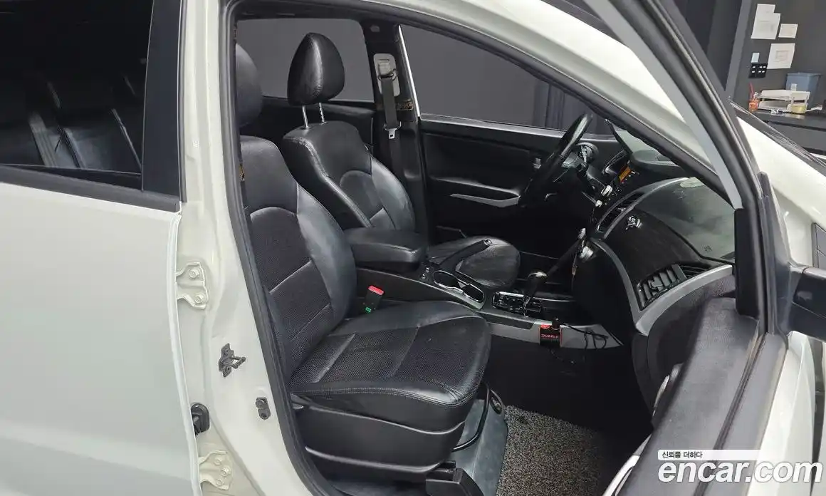 SsangYong Korando 2015 2.0 гидро в Москве № 933326, фото 12