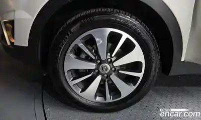 SsangYong Korando 2015 2.0 гидро в Москве № 933326, миниатюра 5