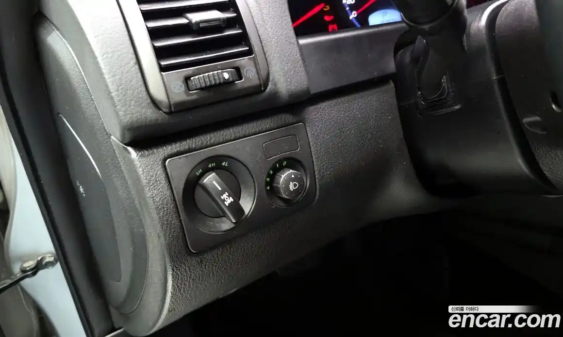 SsangYong Rexton 2015 2.2 гидро в Москве № 933542, фото 17