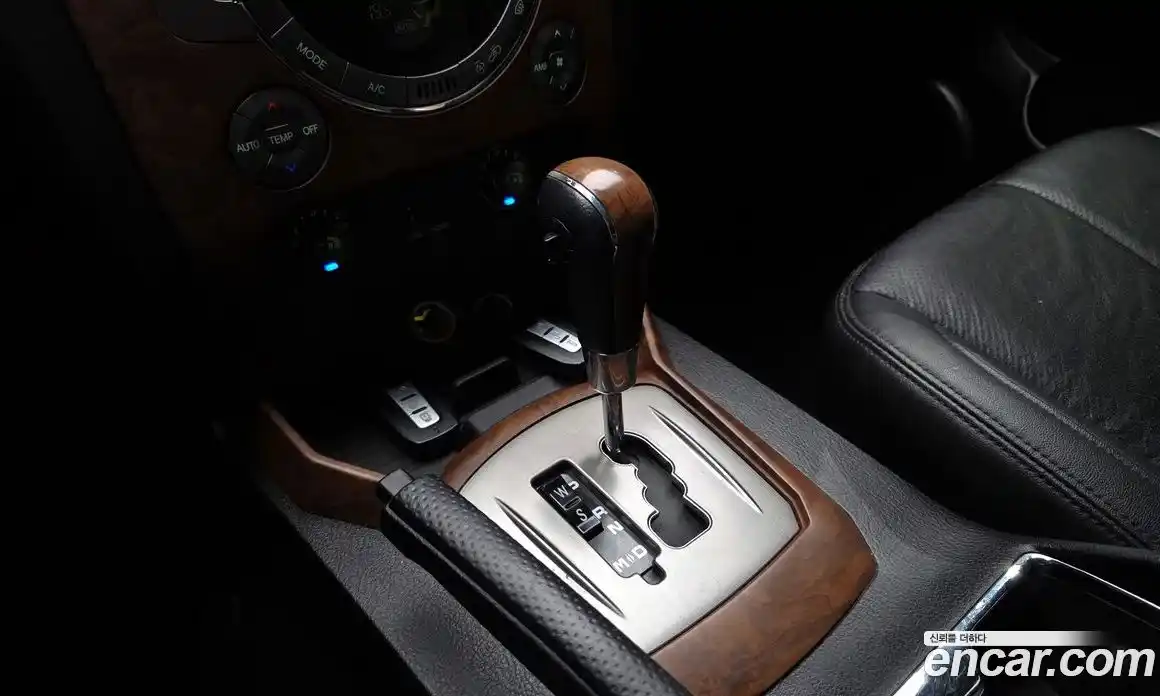 SsangYong Rexton 2015 2.2 гидро в Москве № 933542, фото 9