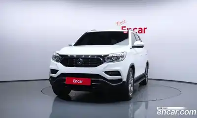 SsangYong Rexton 2017 2.2 Автомат в Москве № 933576, миниатюра 3