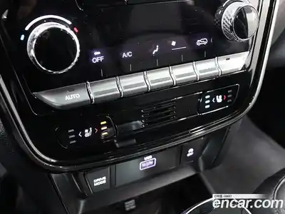 SsangYong TIBOLI 2022 1.5 Автомат в Москве № 933895, миниатюра 10