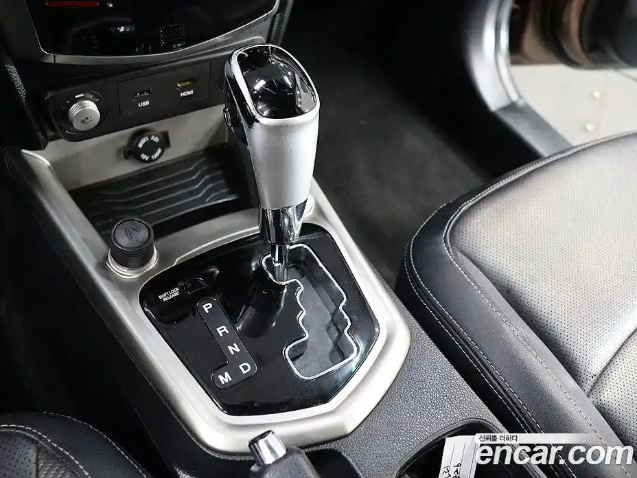 SsangYong TIBOLI 2016 1.6 Автомат в Москве № 933962, фото 8