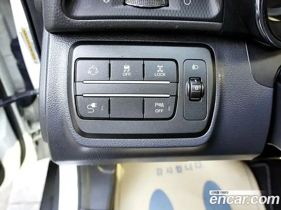 SsangYong TIBOLI 2017 1.6 Автомат в Москве № 934062, фото 14