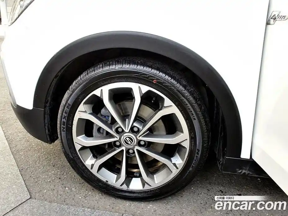 SsangYong TIBOLI 2017 1.6 Автомат в Москве № 934062, фото 20