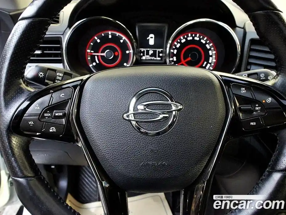 SsangYong TIBOLI 2017 1.6 Автомат в Москве № 934062, фото 8