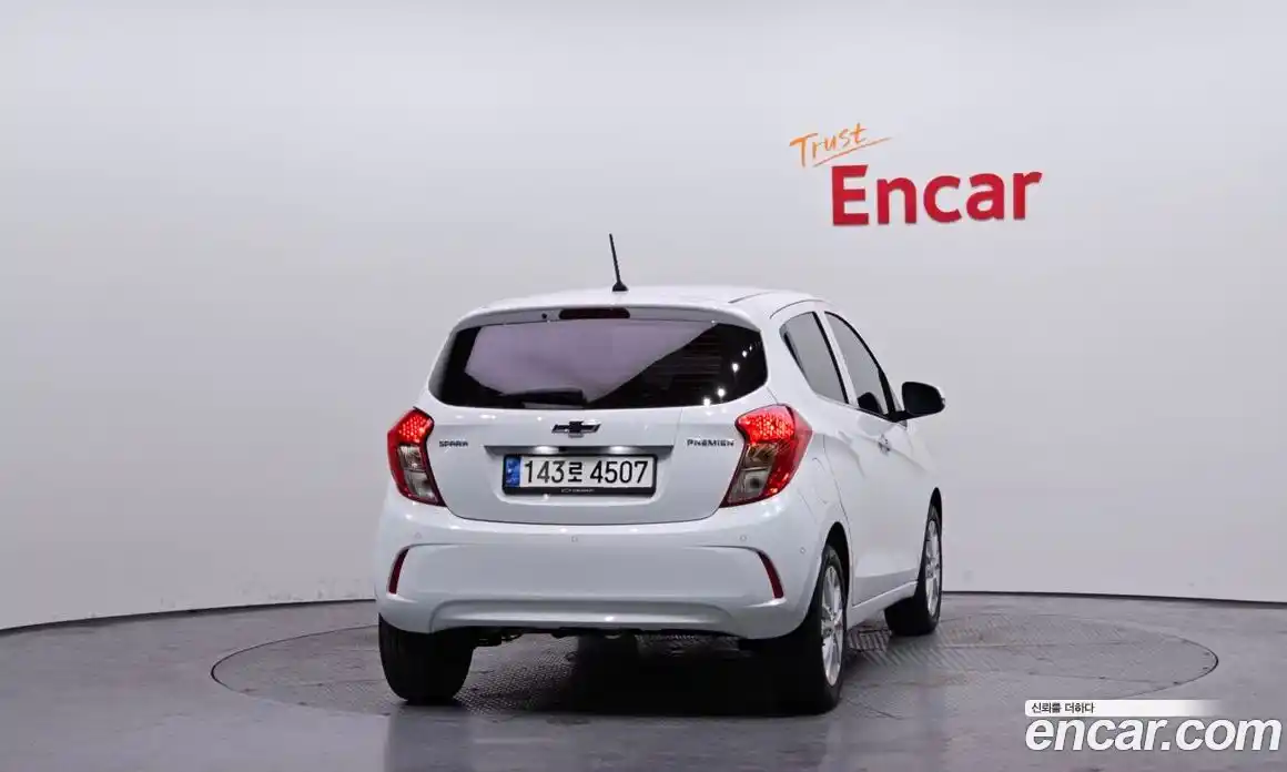 Chevrolet Spark 2022 1.0 гидро в Москве № 934325, фото 4