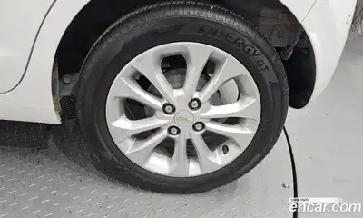 Chevrolet Spark 2022 1.0 гидро в Москве № 934325, миниатюра 5