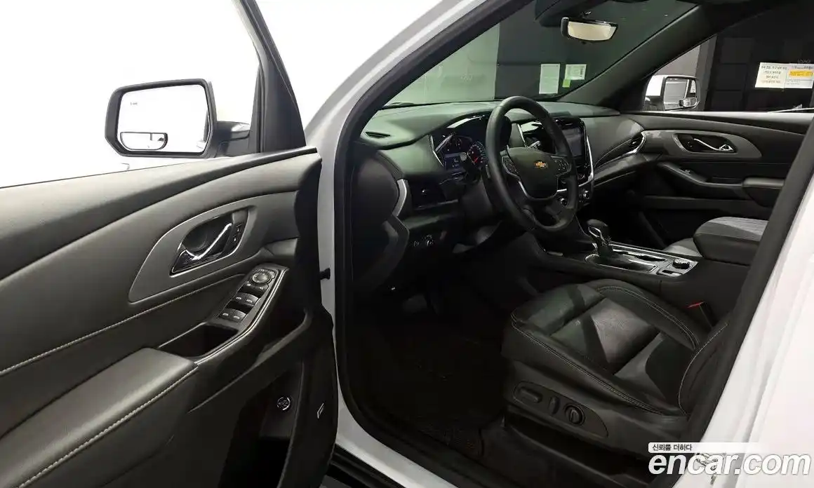 Chevrolet Traverse 2023 3.6 Автомат в Москве № 934388, фото 10