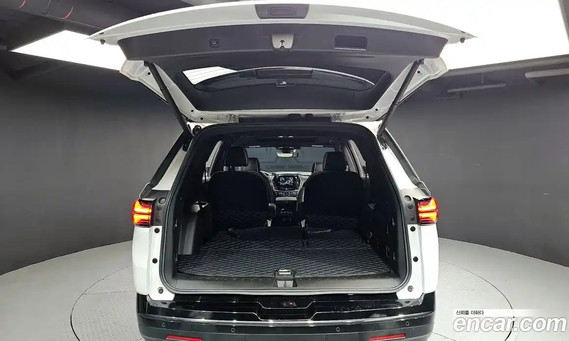 Chevrolet Traverse 2022 3.6 Автомат в Москве № 934413, фото 20