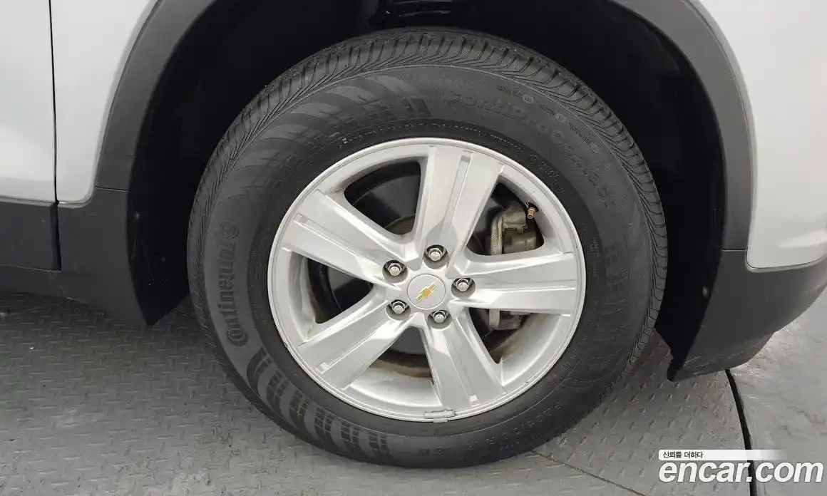 Chevrolet Trax 2015 1.4 Автомат в Москве № 934454, фото 5