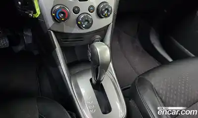 Chevrolet Trax 2015 1.4 Автомат в Москве № 934454, миниатюра 9