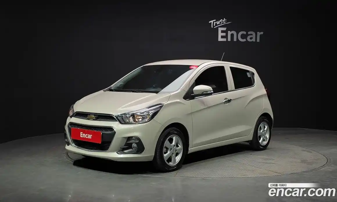 Chevrolet Spark 2018 1.0 Автомат в Москве № 934561, фото 1