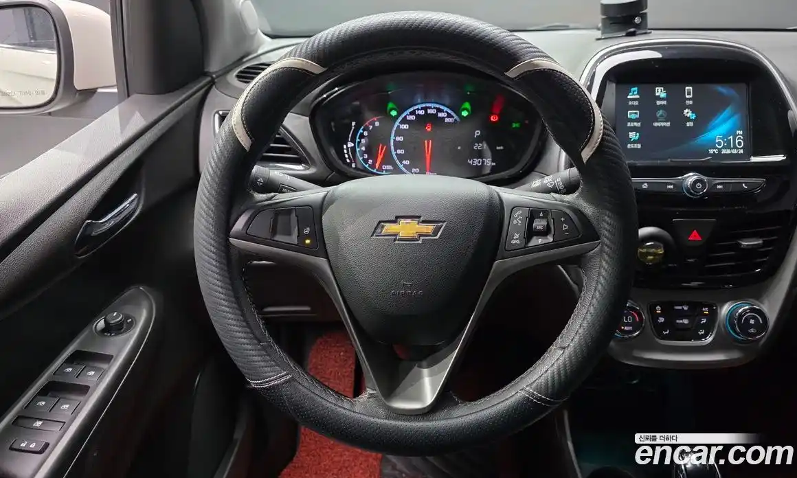 Chevrolet Spark 2018 1.0 Автомат в Москве № 934561, фото 13